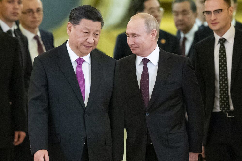 Vladimir Putin and Xi Jinping